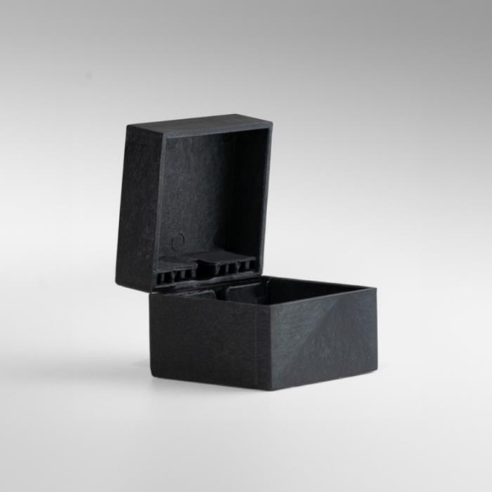 Plastic-Free Boxes